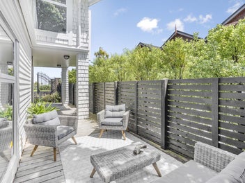 33 Waitohu Road, York Bay, Lower Hutt