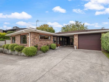 4 Ruskin Place, Westown, New Plymouth