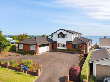 83 Torkar Road, Clarks Beach, Clarks Beach