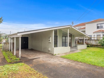 31 Campbell Road, Onehunga, Auckland