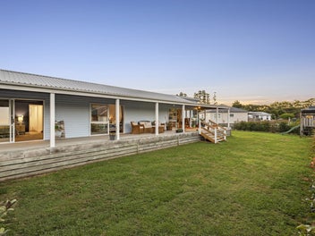 974 Kahikatea Flat Road, Kaukapakapa