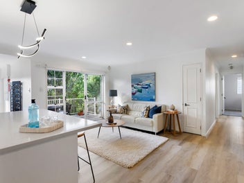 285 Beach Road, Campbells Bay, Auckland