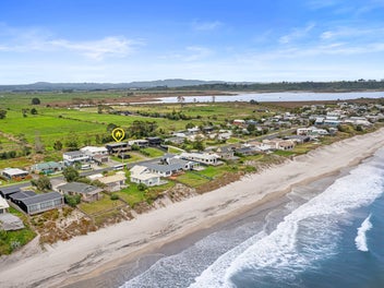 394 Pukehina Parade, Te Puke