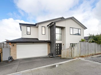 6/0 Hillsborough Road, Mount Roskill, Auckland