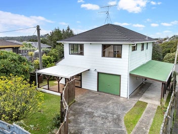 2/27 Verbena Road, Birkdale, Auckland