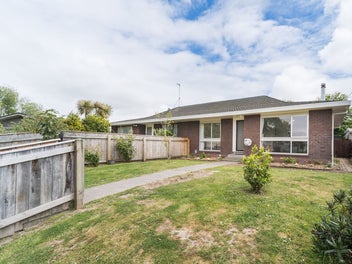 5A Palliser Place, Milson, Palmerston North