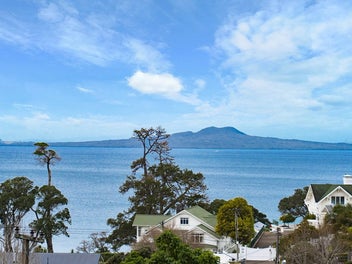 12C Rewi Street, Torbay, Auckland