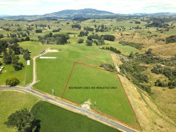 261 Paparamu Road, Piarere, Tīrau