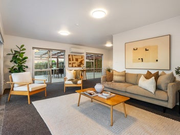 4/89 Birkdale Road, Birkdale, Auckland