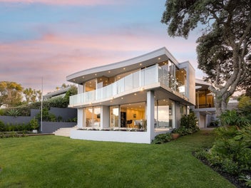 19 Bournemouth Terrace, Murrays Bay, Auckland