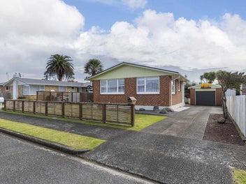 10 Severn Place, Spotswood, New Plymouth
