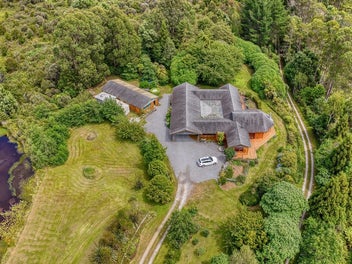 210 Keogans Road, Arahura Valley