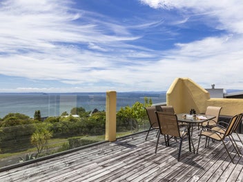 18 Turangitukua Terrace, Kuratau, Tūrangi