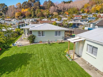 36 Churchill Avenue, Richmond