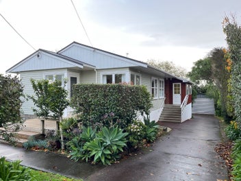 6 Raines Avenue, Forrest Hill, Auckland