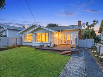 22 Mason Terrace, Gonville, Whanganui