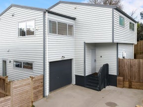 4 Kearney Place, Massey, Auckland