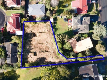 10 Lavery Place, Sunnynook, Auckland