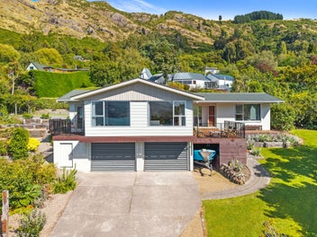 25 Zephyr Terrace, Governors Bay, Lyttelton