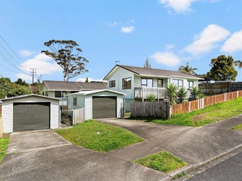 49 Meadowvale Rise, Titirangi, Auckland
