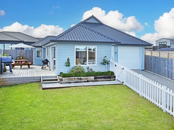 20 Tahuna Minhinnick DR, glenbrook, Glenbrook