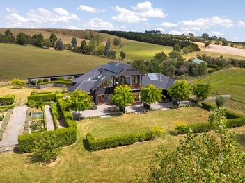 246 Tiffin Road, Carterton