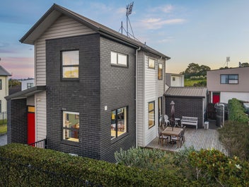 45 Apirana Avenue, Glen Innes, Auckland