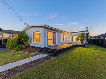 1 Sexton Place, Manurewa East, Auckland