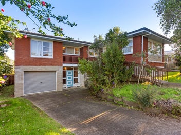 22 Ramillies Place, Glenfield, Auckland