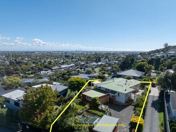 17 Whaka Terrace, Huntsbury, Christchurch