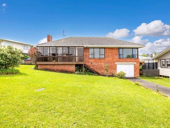 2/1 Meadowvale Avenue, Forrest Hill, Auckland