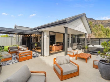 1 Myles Way, Lower Shotover, Queenstown