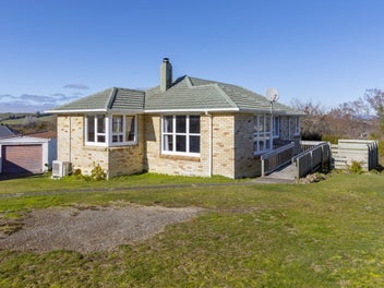 17 Rangiora Crescent, Wairakei, Taupo