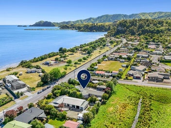 760 Abel Tasman Drive, Pohara