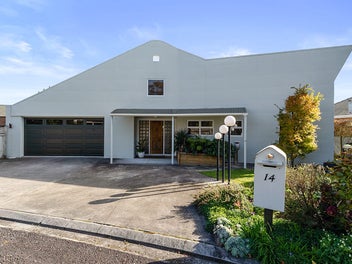 14 Del Mar Place, Merrilands, New Plymouth