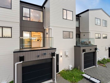 126 Kervil Avenue, TE ATATU PENINSULA, AUCKLAND