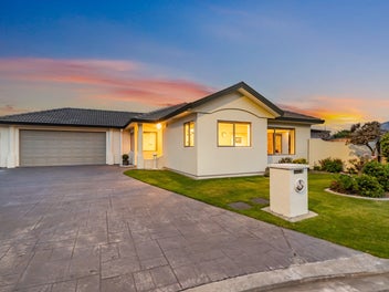 5 Rosebank Place, Avalon, Lower Hutt