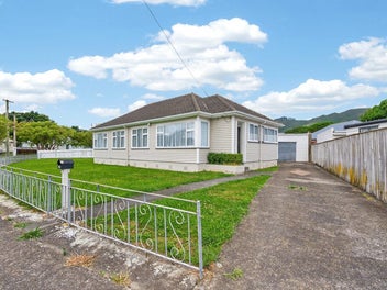 16 Hodgins Grove, Naenae, Lower Hutt