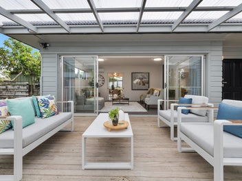 22 Whitford Park Road, Howick