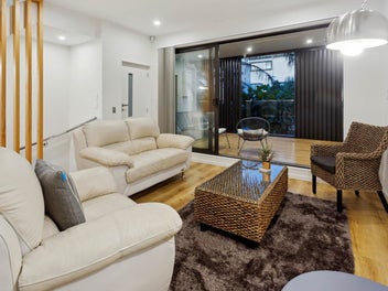 5/16 Williamson Avenue, Belmont, Auckland