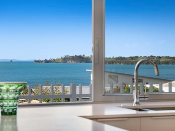5 Aurora Avenue, Snells Beach, Snells Beach