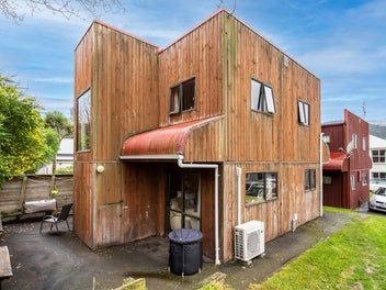 1/114 Harbour Terrace, North Dunedin, Dunedin