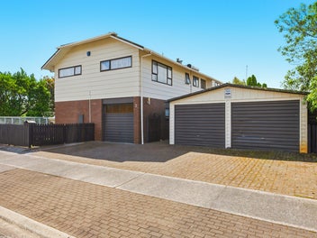 2 Kempton Place, Richmond Heights, Taupo