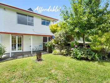 16 Hugh Duncan Street, Haywards, Lower Hutt