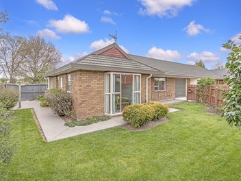 2/4 Rima Lane, Hoon Hay, Christchurch