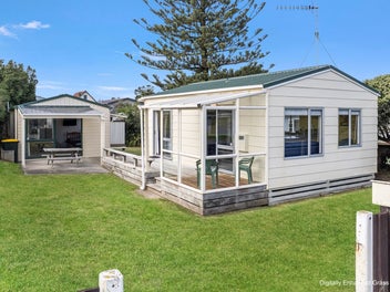 50 Park Avenue, Waitarere Beach, Levin