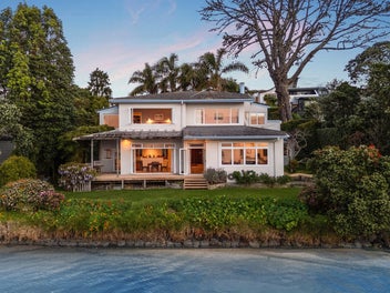 2/67 Beresford Street, Bayswater, Auckland