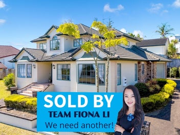 2/2 Hobie Court, West Harbour, Auckland