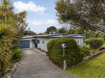 53 Tiromoana Road, Raumati South, Paraparaumu