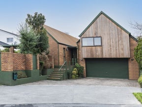 21 Dunrobin Place, Avonhead, Christchurch